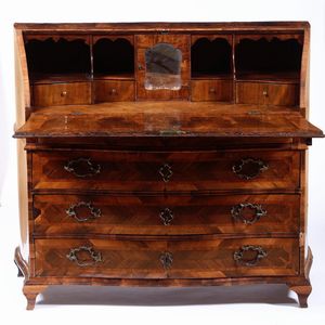 Ribalta lastronata e filettata. XVIII secolo  - Asta Antiquariato Ottobre  - Associazione Nazionale - Case d'Asta italiane