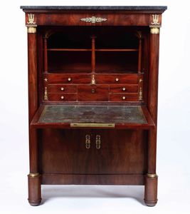 Secretaire Impero lastronato in mogano. XIX secolo  - Asta Antiquariato Ottobre  - Associazione Nazionale - Case d'Asta italiane