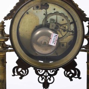 Orologio a portico. XIX secolo  - Asta Antiquariato Ottobre  - Associazione Nazionale - Case d'Asta italiane