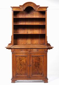 Coppia di librerie lastronate in noce e radica. XIX secolo  - Asta Antiquariato Ottobre  - Associazione Nazionale - Case d'Asta italiane