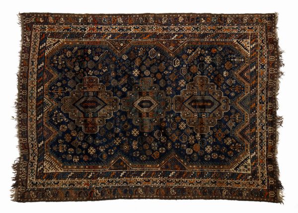 KURDISTAN : Tappeto a decorazione geometrica, Persia del sud  - Asta Asta 379 | ARTE ANTICA E DEL XIX SECOLO - Dipinti antichi e antiquariato  Online - Associazione Nazionale - Case d'Asta italiane