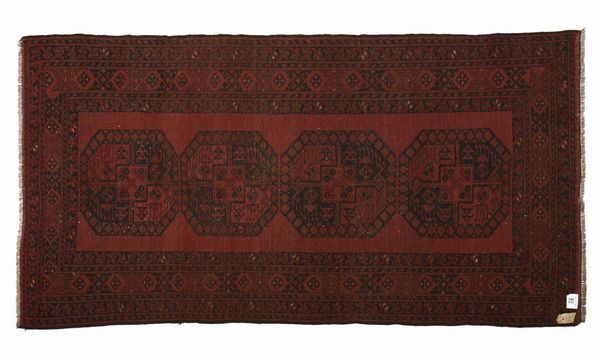 TAPPETO AFGANO : Tappeto a decorazione geometrica, inizio XX secolo  - Asta Asta 379 | ARTE ANTICA E DEL XIX SECOLO - Dipinti antichi e antiquariato  Online - Associazione Nazionale - Case d'Asta italiane