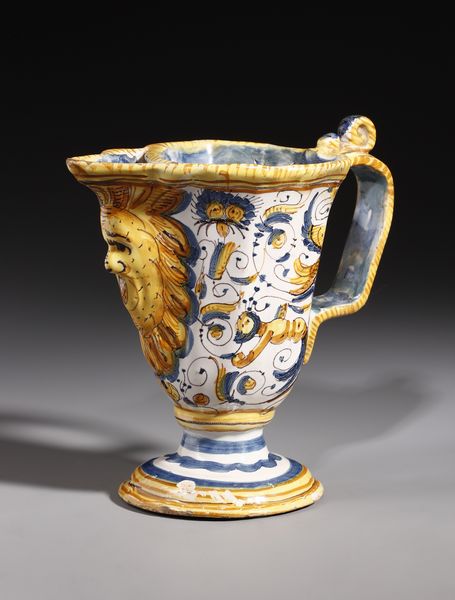 MANIFATTURA DI DERUTA : Versatoio in maiolica policroma con decorazioni a raffaellesche in stile rinascimentale  - Asta Asta 379 | ARTE ANTICA E DEL XIX SECOLO - Dipinti antichi e antiquariato  Online - Associazione Nazionale - Case d'Asta italiane