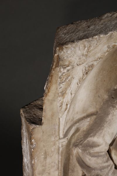 SCULTORE TOSCANO DELLA SECONDA MET DEL XV SECOLO : Allegoria della Carit entro una nicchia prospettica  - Asta Asta 379 | ARTE ANTICA E DEL XIX SECOLO - Dipinti antichi e antiquariato  Online - Associazione Nazionale - Case d'Asta italiane