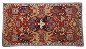 ANATOLIA : Tappeto a campo rosso e azzurro con decorazioni fitomorfe e animali  - Asta Asta 379 | ARTE ANTICA E DEL XIX SECOLO - Dipinti antichi e antiquariato  Online - Associazione Nazionale - Case d'Asta italiane
