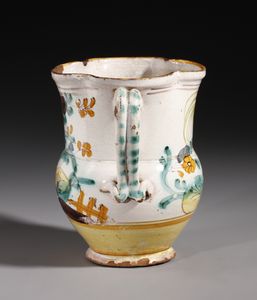 MANIFATTURA DI CERRETO SANNITA DEL XVIII SECOLO : Coppa biansata in maiolica con decoro alla palma  - Asta Asta 379 | ARTE ANTICA E DEL XIX SECOLO - Dipinti antichi e antiquariato  Online - Associazione Nazionale - Case d'Asta italiane
