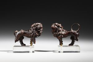 SCULTORE DEL XVIII SECOLO : Coppia di leoni in legno intagliato  - Asta Asta 379 | ARTE ANTICA E DEL XIX SECOLO - Dipinti antichi e antiquariato  Online - Associazione Nazionale - Case d'Asta italiane