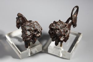 SCULTORE DEL XVIII SECOLO : Coppia di leoni in legno intagliato  - Asta Asta 379 | ARTE ANTICA E DEL XIX SECOLO - Dipinti antichi e antiquariato  Online - Associazione Nazionale - Case d'Asta italiane