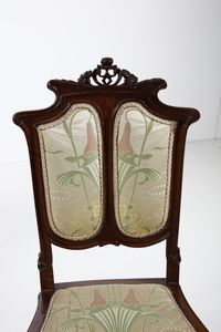 MANIFATTURA DEGLI INIZI DEL XX SECOLO : Salotto in stile Art Nouveau composto da divanetto, coppia di poltrone e coppia di sedie, seduta e schienale rivestito di tessuto a motivi floreali  - Asta Asta 379 | ARTE ANTICA E DEL XIX SECOLO - Dipinti antichi e antiquariato  Online - Associazione Nazionale - Case d'Asta italiane