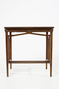 MANIFATTURA ITALIANA DEGLI INIZI DEL XX SECOLO : Tavolino in legno in stile Art Deco con piano a specchio  - Asta Asta 379 | ARTE ANTICA E DEL XIX SECOLO - Dipinti antichi e antiquariato  Online - Associazione Nazionale - Case d'Asta italiane
