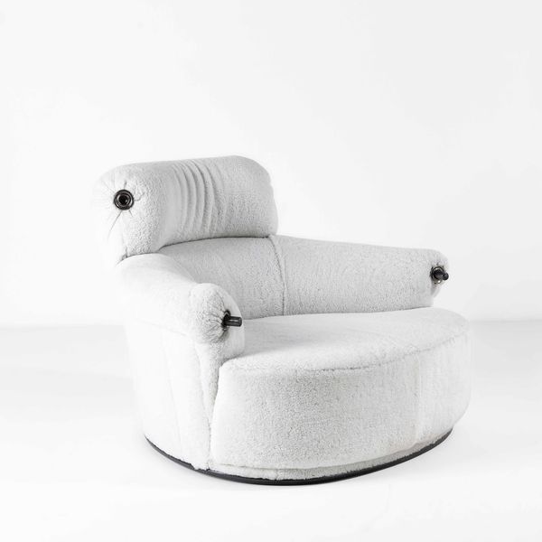 LUIGI CACCIA DOMINIONI : Poltrona mod. P20B Toro  - Asta Design 200 - Associazione Nazionale - Case d'Asta italiane