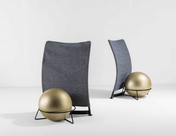 Fabrizio Ballardini & Lucio Costanzi : Coppia di poltrone mod. Sansiro  - Asta Design 200 - Associazione Nazionale - Case d'Asta italiane