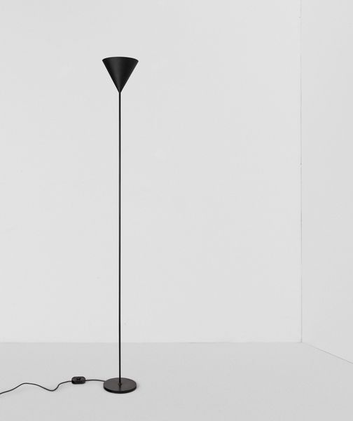 LUIGI CACCIA DOMINIONI : Lampada da terra mod. LTE 5 Imbuto  - Asta Design 200 - Associazione Nazionale - Case d'Asta italiane