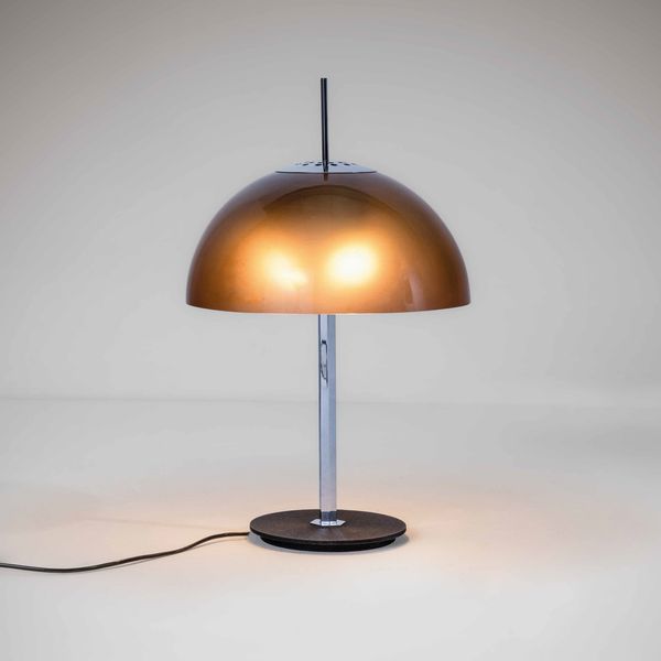 GINO SARFATTI : Lampada da tavolo 584/G  - Asta Design 200 - Associazione Nazionale - Case d'Asta italiane