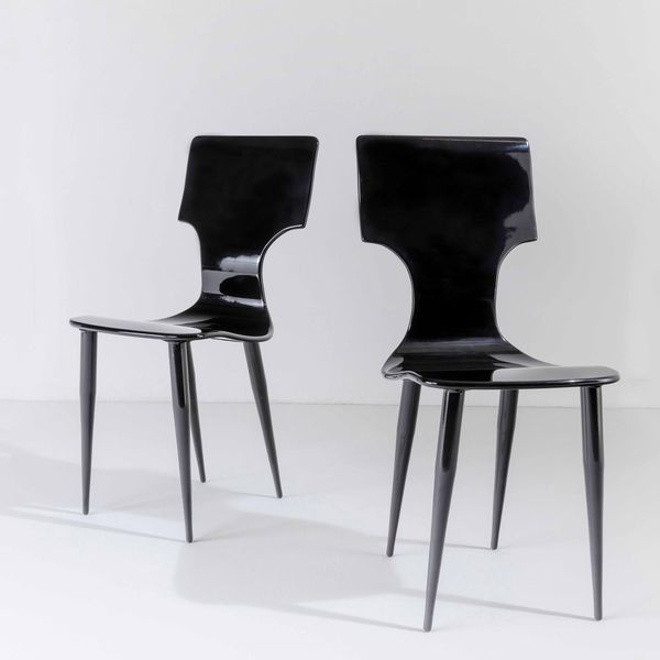 Piero Fornasetti : Due sedie  - Asta Design 200 - Associazione Nazionale - Case d'Asta italiane