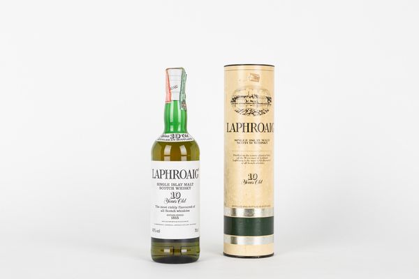 Scozia : Laphroaig 10 YO  - Asta Vini e distillati - Associazione Nazionale - Case d'Asta italiane
