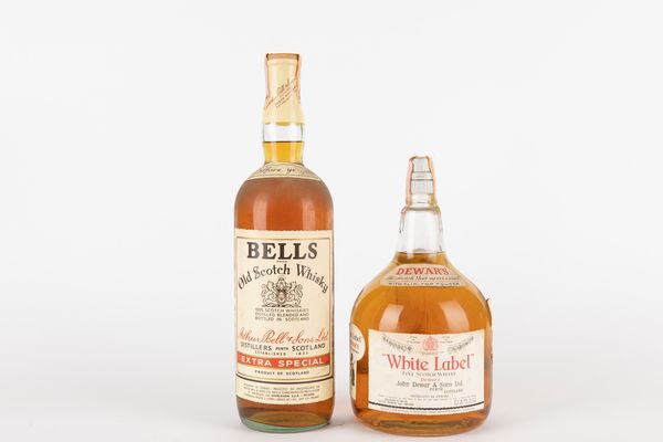 Scozia : Bell's e Dewar's Whisky 2 Litri (2 MG)  - Asta Vini e distillati - Associazione Nazionale - Case d'Asta italiane