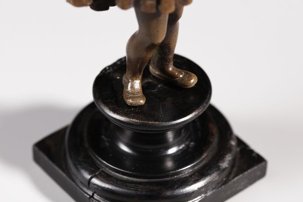 BRONZISTA DEL XIX SECOLO : Figura di gentiluomo in abiti rinascimentali  - Asta Asta 381 | ARTE ANTICA E DEL XIX SECOLO - Dipinti del XIX secolo  Online - Associazione Nazionale - Case d'Asta italiane