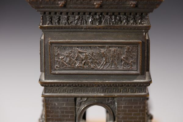 BRONZISTA DEL XIX SECOLO : Arc de Triomphe in bronzo su base in marmo giallo  - Asta Asta 381 | ARTE ANTICA E DEL XIX SECOLO - Dipinti del XIX secolo  Online - Associazione Nazionale - Case d'Asta italiane