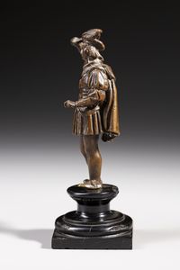 BRONZISTA DEL XIX SECOLO : Figura di gentiluomo in abiti rinascimentali  - Asta Asta 381 | ARTE ANTICA E DEL XIX SECOLO - Dipinti del XIX secolo  Online - Associazione Nazionale - Case d'Asta italiane
