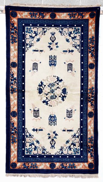 Tappeto Cina prima met� XX secolo  - Asta Tappeti - Associazione Nazionale - Case d'Asta italiane