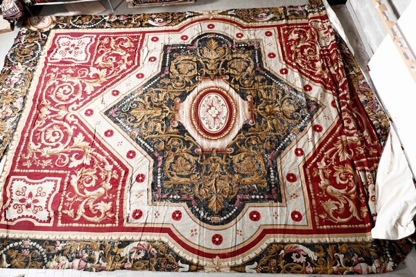 Frammento di Aubusson, Francia XIX secolo  - Asta Tappeti - Associazione Nazionale - Case d'Asta italiane