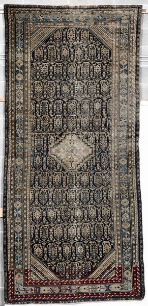 Tappeto Kila, Caucaso fine XIX inizio XX secolo  - Asta Tappeti - Associazione Nazionale - Case d'Asta italiane