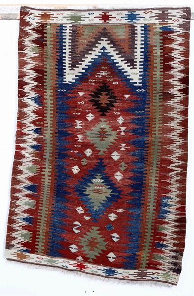 Kilim Anatolia inizio XX secolo  - Asta Tappeti - Associazione Nazionale - Case d'Asta italiane