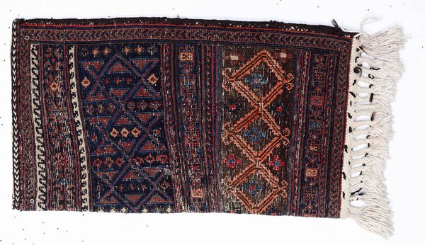 Sacca porta utensili  - Asta Tappeti - Associazione Nazionale - Case d'Asta italiane