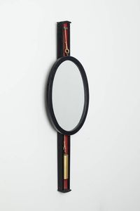 RAFFAELLA CRESPI - Specchio saliscendi con cornice in legno laccato e ottone. Prod. Mobilia anni '60 cm 128x38