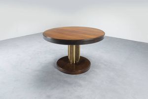 FRIGERIO - DESIO - Tavolo in legno con sostegno centrale decorato a placche in fusione di bronzo. Anni '70 cm 80x122