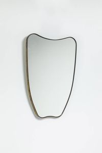 PRODUZIONE ITALIANA - Specchio con bordo in ottone. Anni '50 cm 73x52