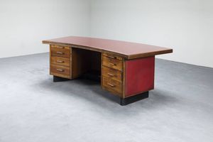 UFFICIO TECNICO ANONIMA CASTELLI - Scrivania in legno  bordi rivestiti in skai  piano in vetro. Anni '50 cm 78x198x88