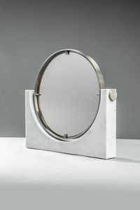 LODOVICO ACERBIS - Specchio da tavolo con cornice in metallo satinato  base in marmo bianco. Anni '70 cm 45x41