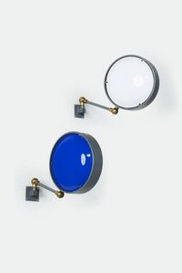 GCME - Due lampade a parete in metallo  ottone  plexiglass  diffusori direzionabili. Anni '60 cm 38x20
