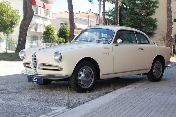 Alfa Romeo : Giulietta Sprint (Bertone)  - Asta Automobili da collezione - Associazione Nazionale - Case d'Asta italiane