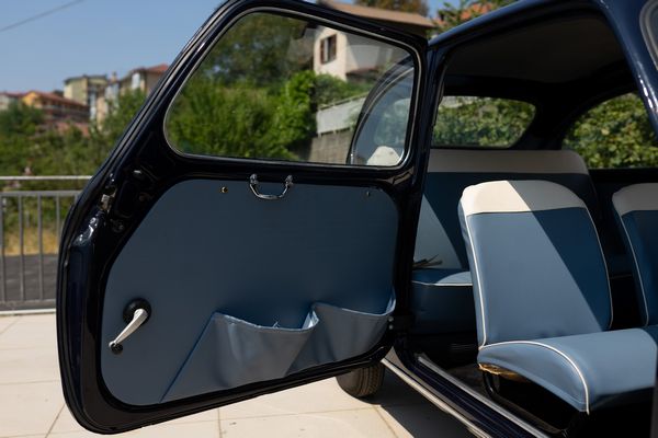 FIAT : 600  - Asta Automobili da collezione - Associazione Nazionale - Case d'Asta italiane