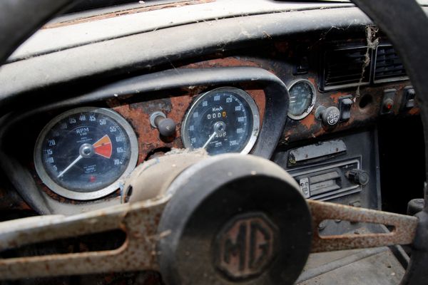 MG : B GT (MG)  - Asta Automobili da collezione - Associazione Nazionale - Case d'Asta italiane