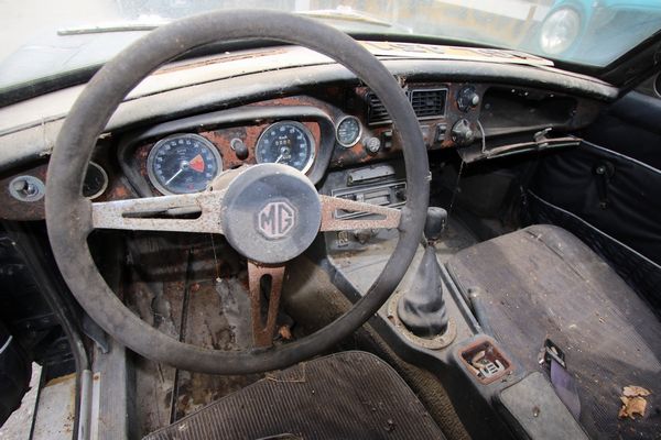 MG : B GT (MG)  - Asta Automobili da collezione - Associazione Nazionale - Case d'Asta italiane