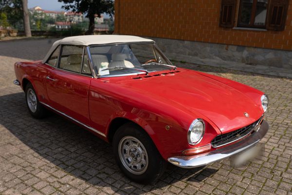 FIAT : 124 Sport Spider (Pininfarina)  - Asta Automobili da collezione - Associazione Nazionale - Case d'Asta italiane