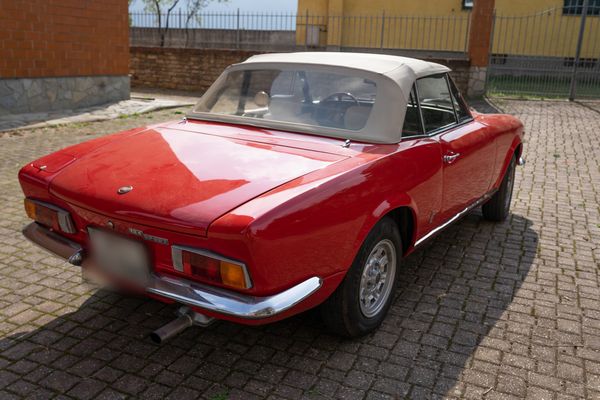 FIAT : 124 Sport Spider (Pininfarina)  - Asta Automobili da collezione - Associazione Nazionale - Case d'Asta italiane