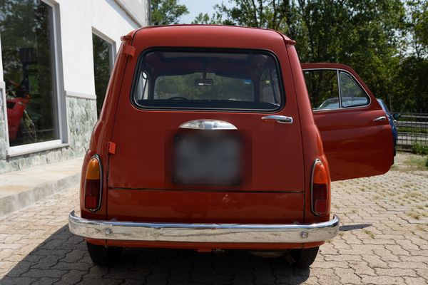 Autobianchi : NUOVA 500 GIARDINIERA  - Asta Automobili da collezione - Associazione Nazionale - Case d'Asta italiane