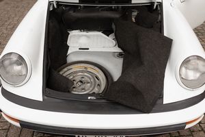 Porsche : 911 Carrera 3.2  - Asta Automobili da collezione - Associazione Nazionale - Case d'Asta italiane