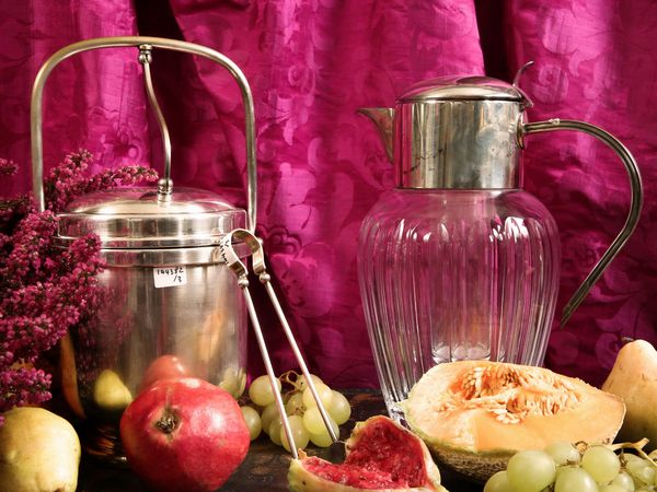 Lotto di curiosit� per la tavola in metallo argentato  - Asta L'arte di arredare - Associazione Nazionale - Case d'Asta italiane