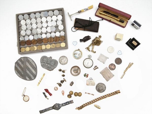 Miscellanea di curiosit� d'epoca  - Asta L'arte di arredare - Associazione Nazionale - Case d'Asta italiane