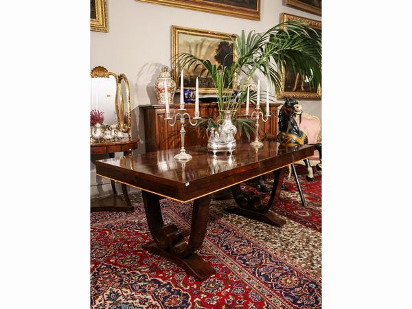 Tavolo D�co impiallacciato in mogano  - Asta L'arte di arredare - Associazione Nazionale - Case d'Asta italiane