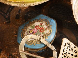 Lotto di curiosit�  - Asta L'arte di arredare - Associazione Nazionale - Case d'Asta italiane