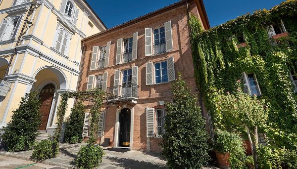 Dimora Cordero & Ristorante il Centro - Priocca (Cuneo)  - Asta Pandolfini per Amici di URI - Asta Benefica per Sostenere la Ricerca Scientifica Urologica - Associazione Nazionale - Case d'Asta italiane