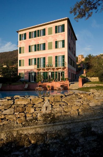 Villa Rosmarino Maison de Charme - Monte di Portofino Camogli  - Asta Pandolfini per Amici di URI - Asta Benefica per Sostenere la Ricerca Scientifica Urologica - Associazione Nazionale - Case d'Asta italiane