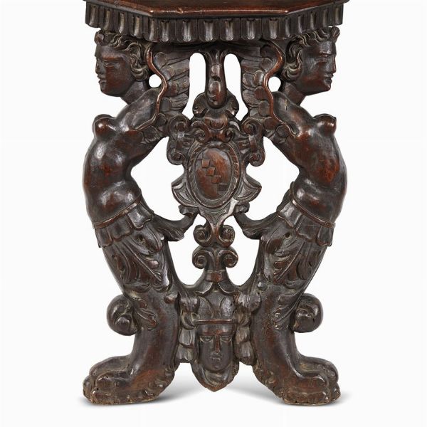 SGABELLO STEMMATO, FIRENZE, MET� SECOLO XVI  - Asta Arte � ricerca | Dipinti sculture e oggetti d'arte da una raccolta fiorentina  - Associazione Nazionale - Case d'Asta italiane